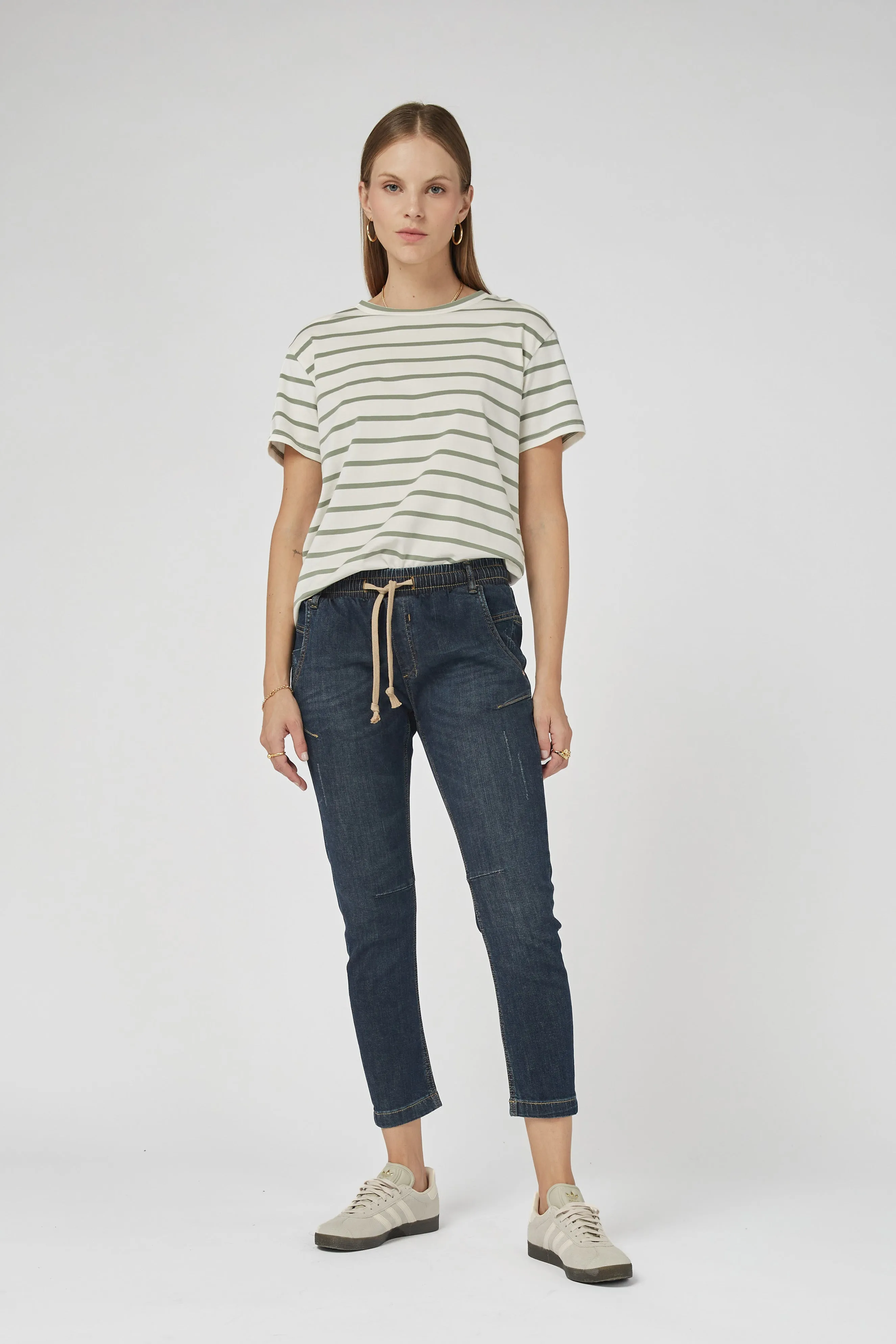 Active Denim Rinse Jeans