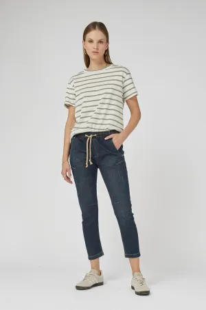 Active Denim Rinse Jeans