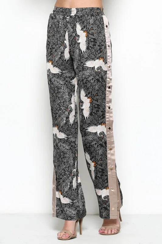 Elegant Oriental Print Black Jogging Pants