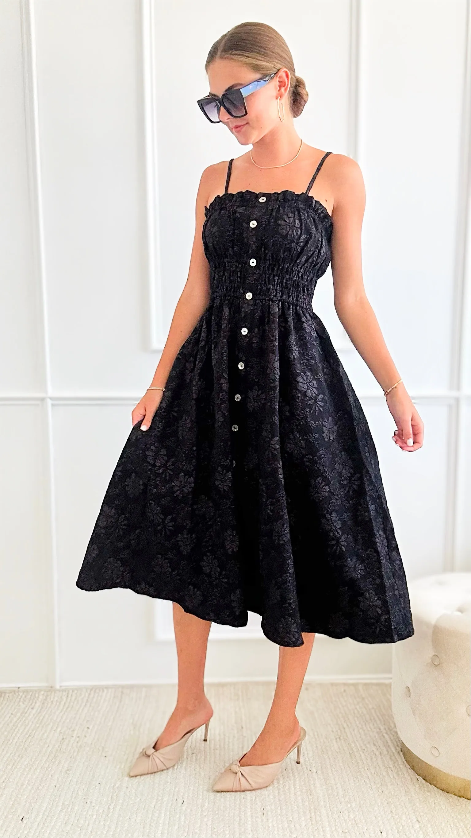 Floral Sleeveless Midi Dress - Black