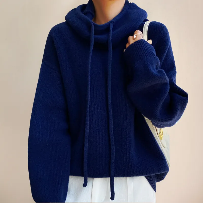 LIORA - Winter Hoodie