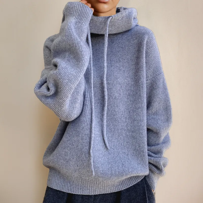 LIORA - Winter Hoodie