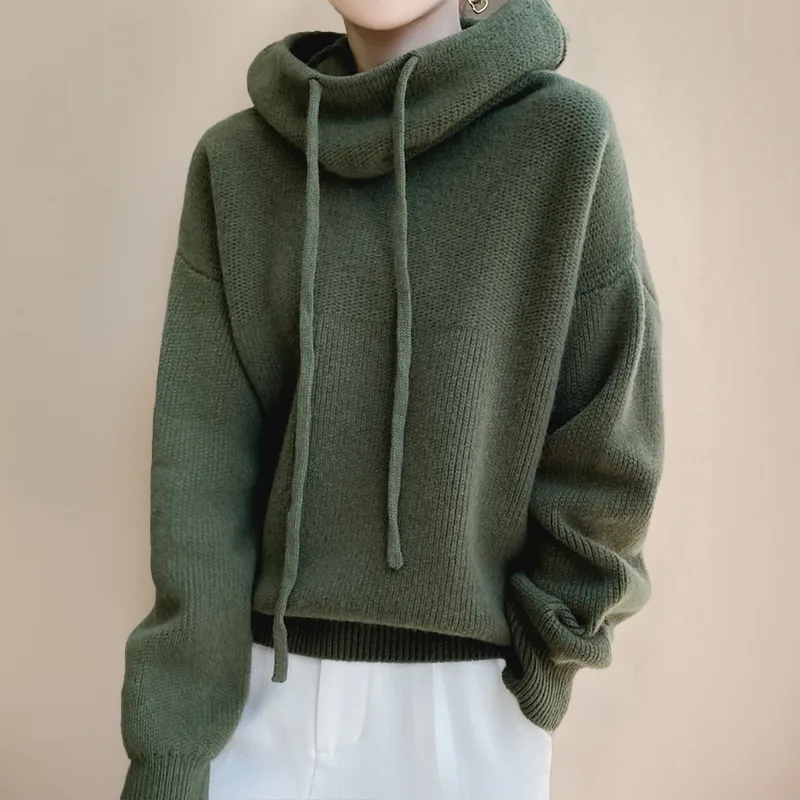 LIORA - Winter Hoodie