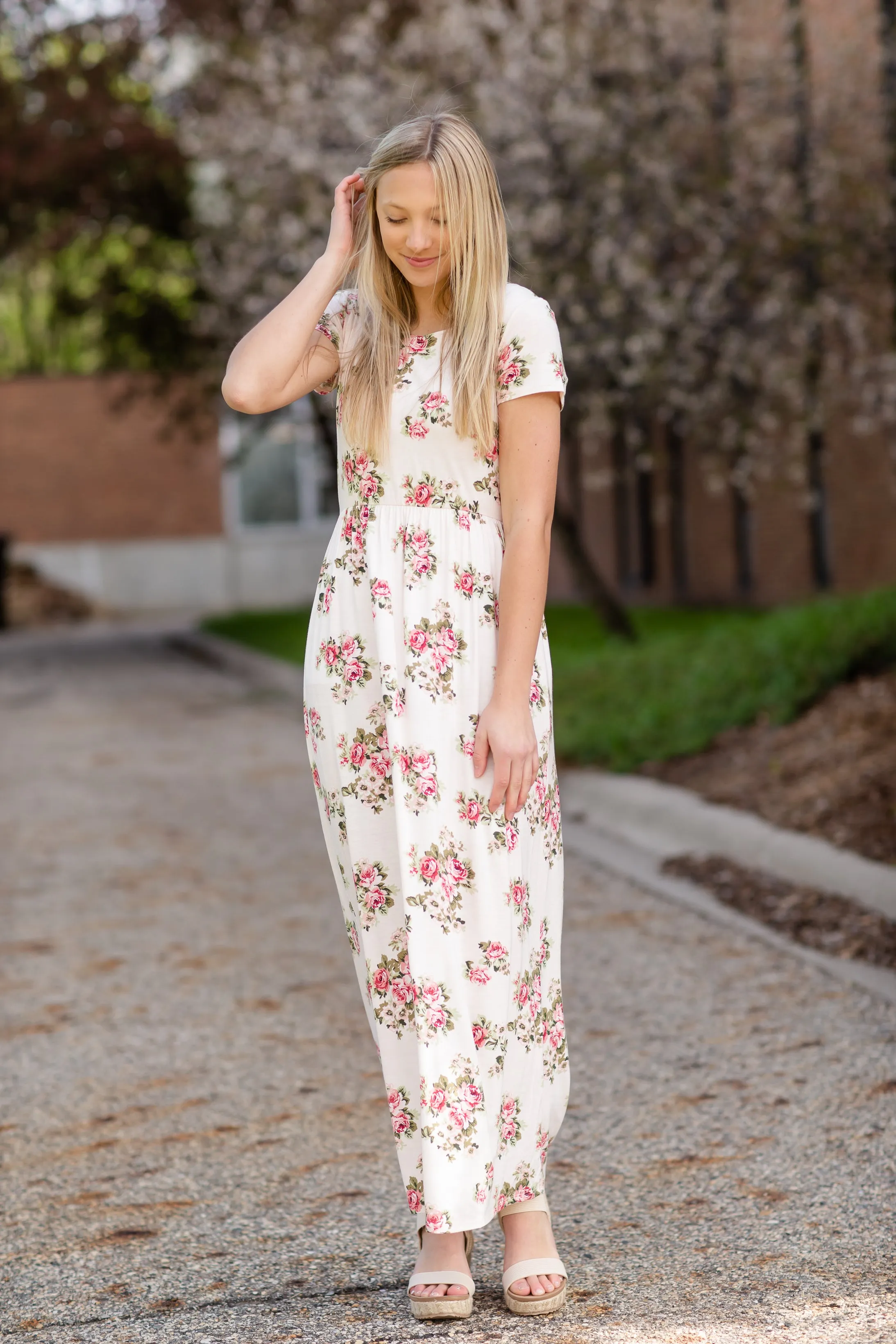Pink Floral Cinched Waist Maxi Dress