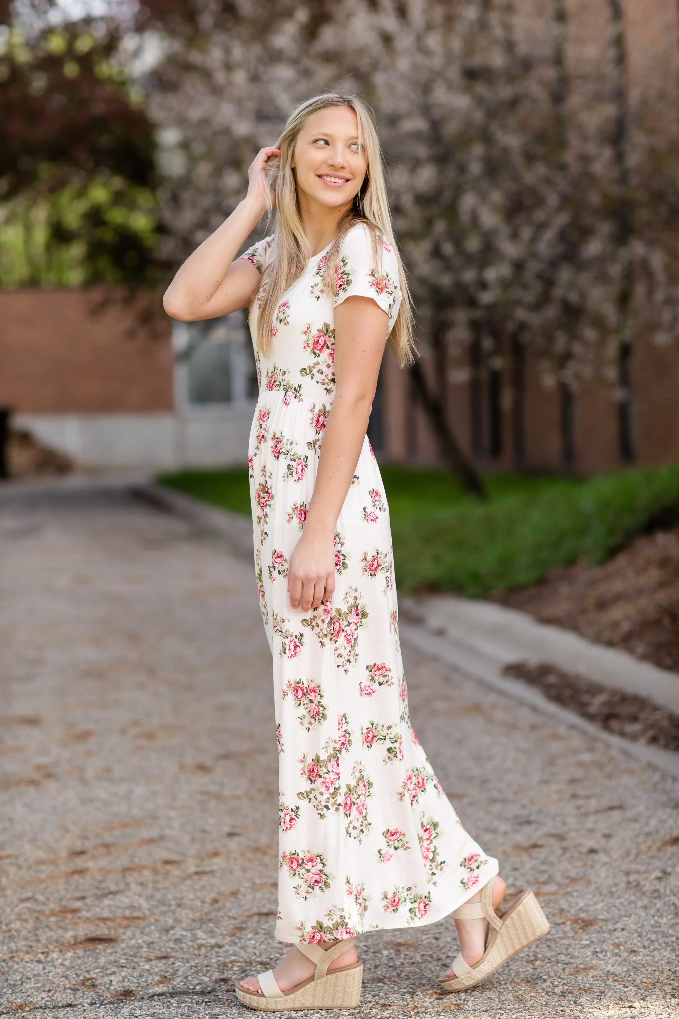 Pink Floral Cinched Waist Maxi Dress