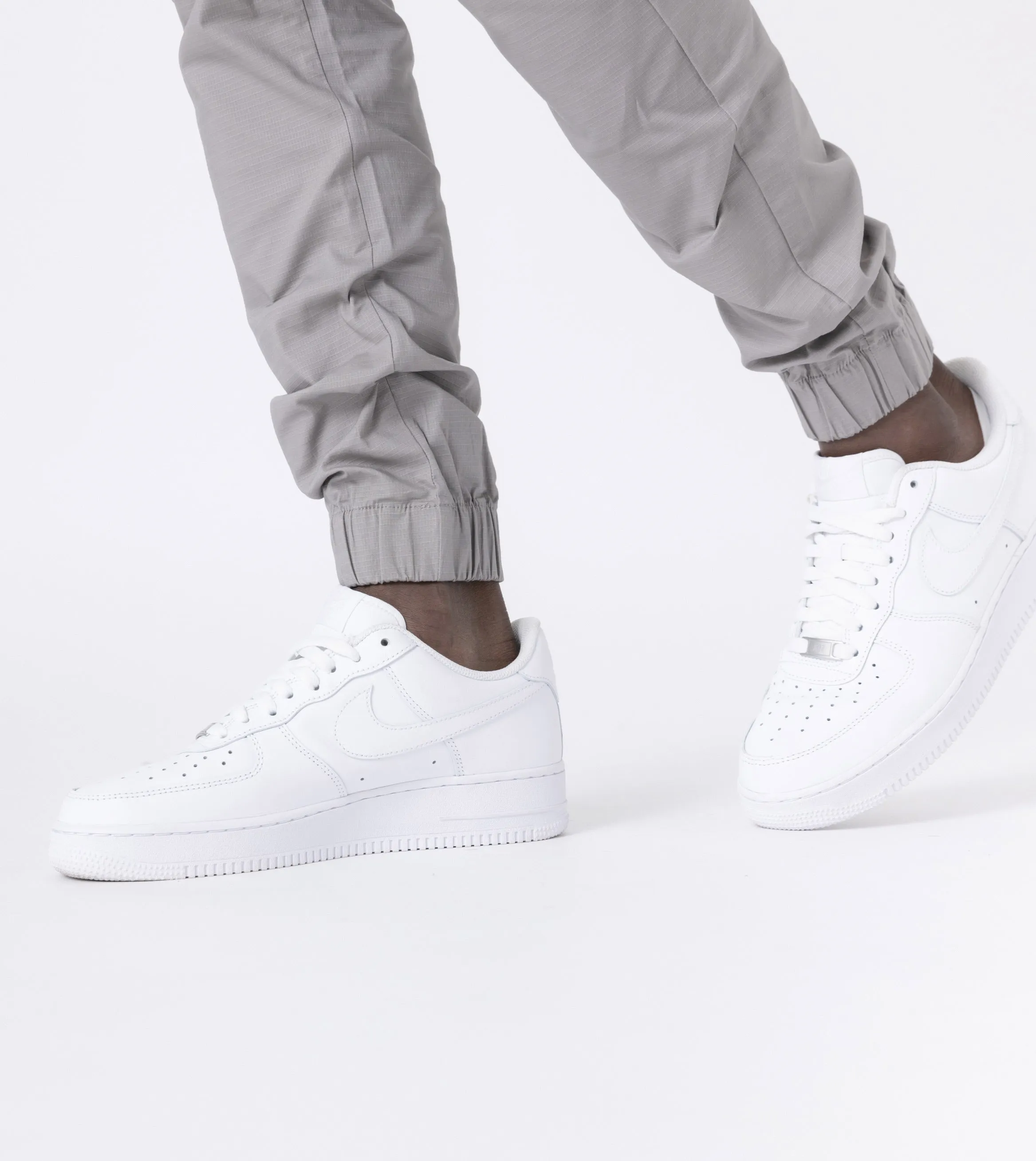 Terrain Sureshot Jogger Cement