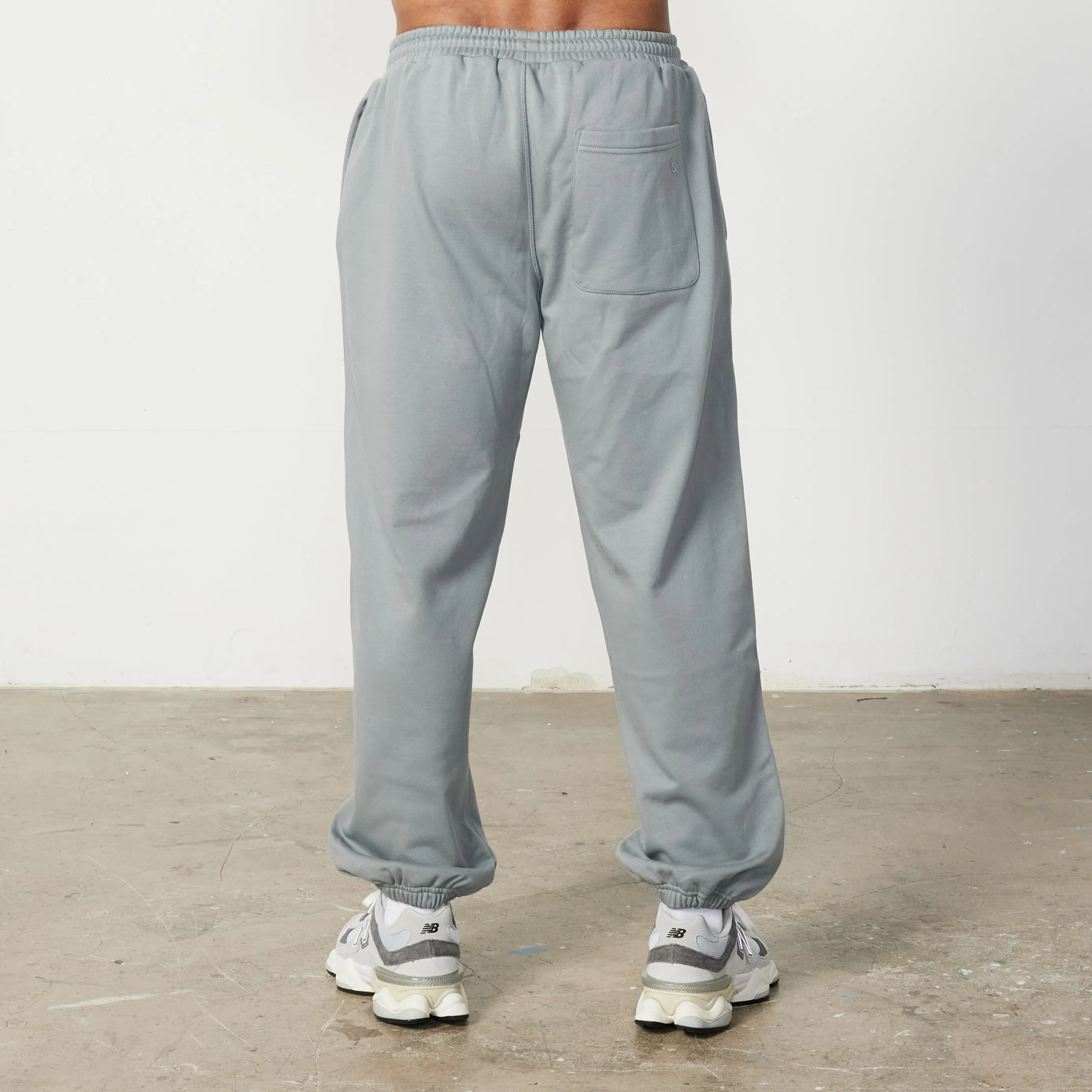 Vanquish Essential Steel Grey Oversized Sweatpants